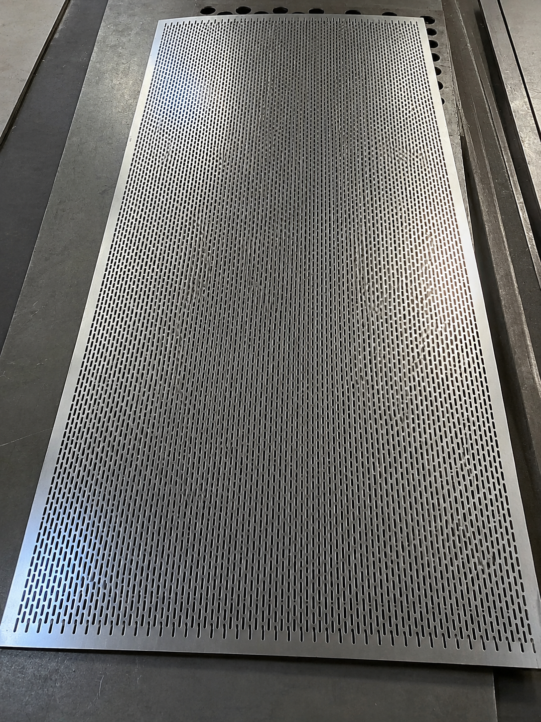 Precision perforated screen by Vishal Engi-Chem (view 28)